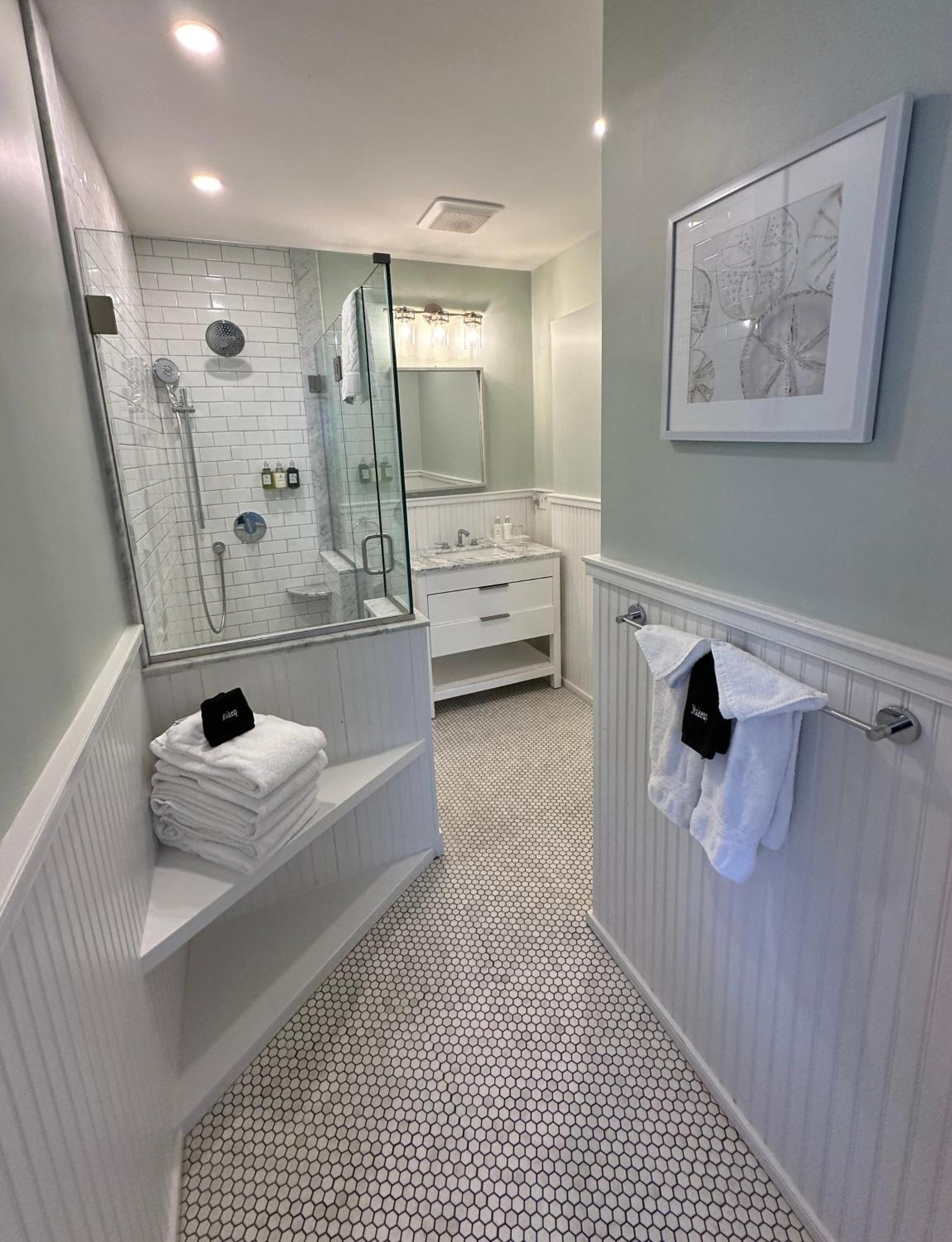 Entire Charming Victorian Home Downtown Newport Ngoại thất bức ảnh